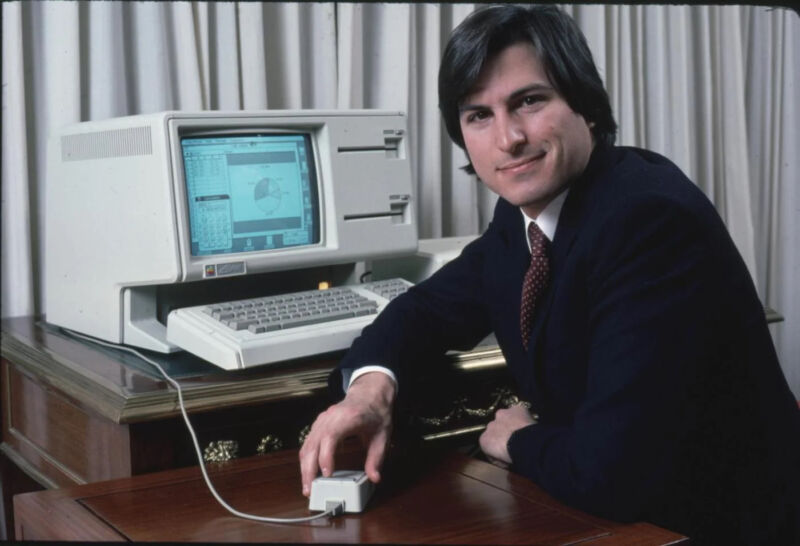Steve Jobs posing with the Lisa in 1983. 
